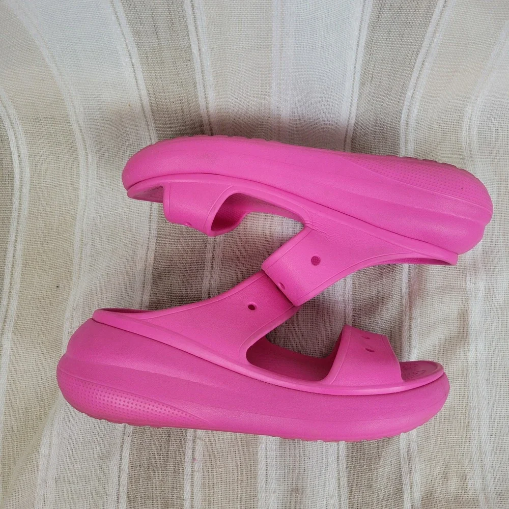Crocs Classic Crush Sandals Hot Pink Size Men's 11